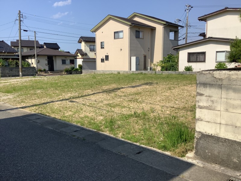 富山市新庄町二丁目79番4