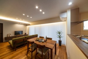 Vertical lighting bungalow