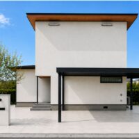 simple and luxurious