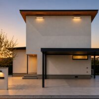 simple and luxurious
