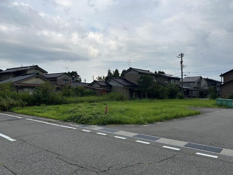 富山市藤木2167番8サムネイル