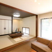 Layers & Life ～高さの変化が、居場所をつくる家～